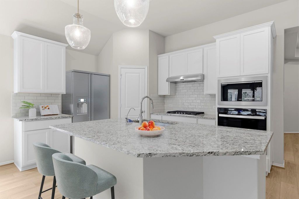 Photo of 235 Navasota Narrows Way, Conroe, TX 77304 (MLS # 8752158)