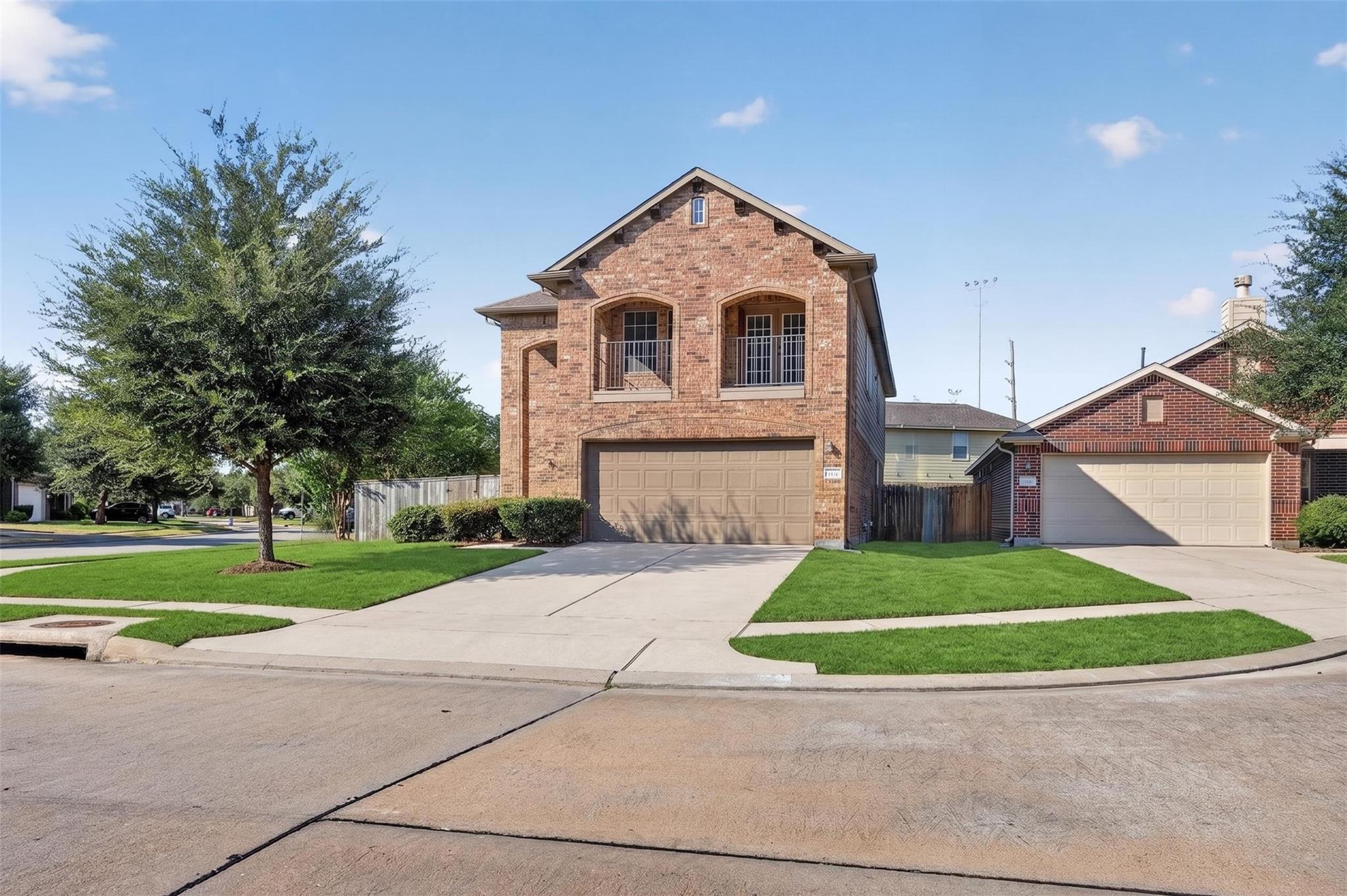 2403 Summers Glen Court