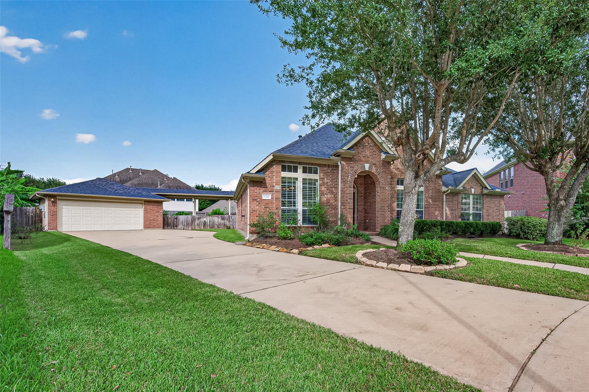 5242 Fountainbrook Lane