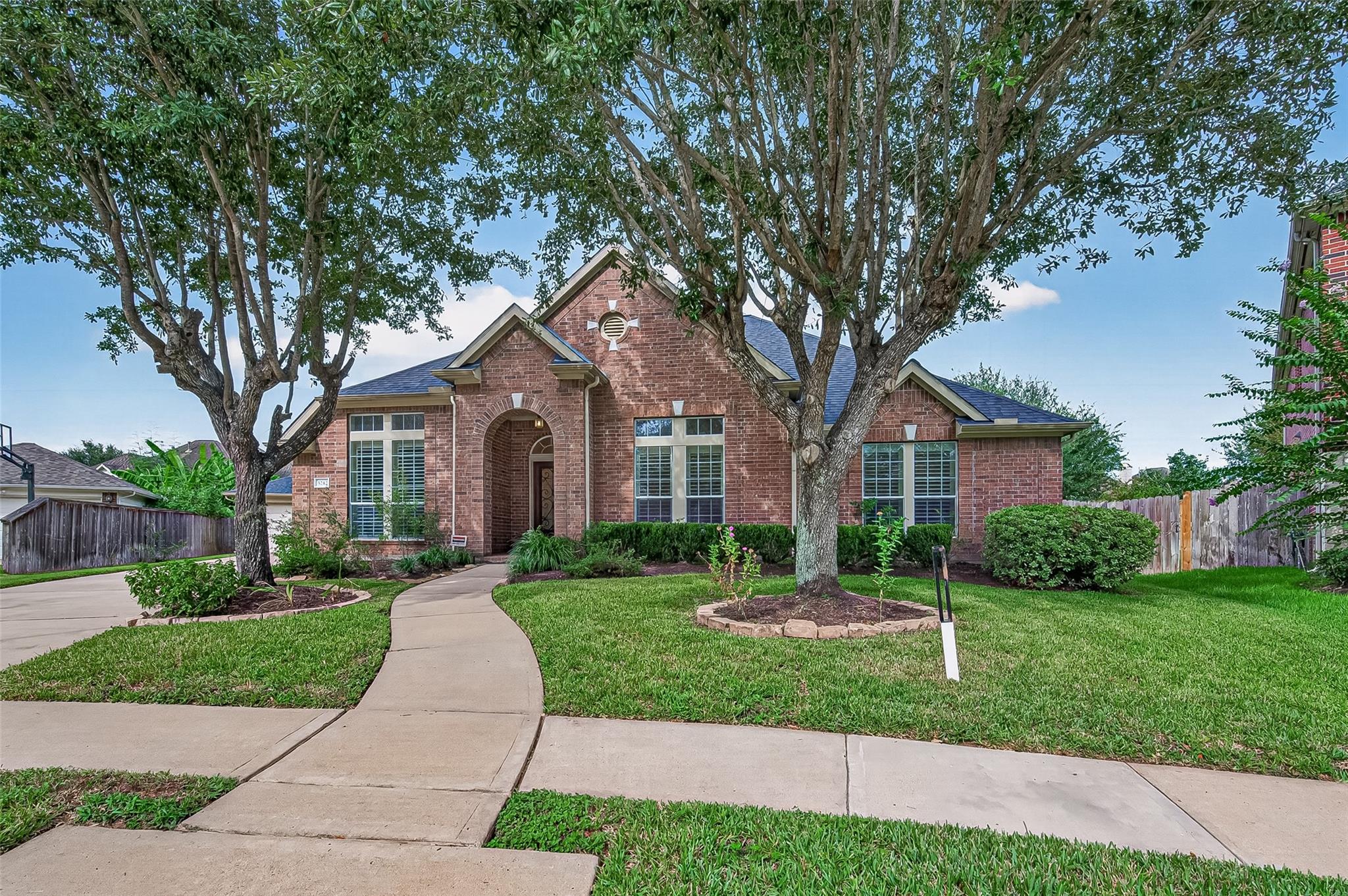 5242 Fountainbrook Lane