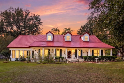 Photo of 2641 Us-69, Doucette, TX 75942 (MLS # 71889755)