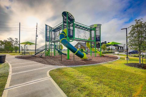 Tiny photo for 12810 Ilderton Drive, Humble, TX 77346 (MLS # 77968277)