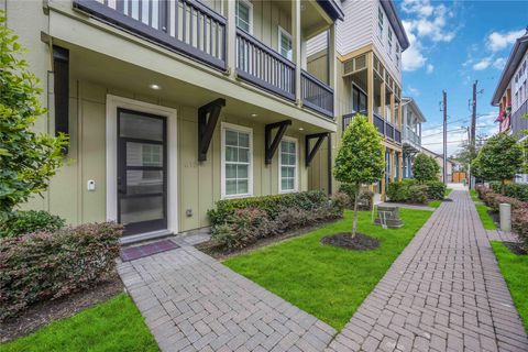 Photo of 610 Delmar Street, Houston, TX 77023 (MLS # 55728748)