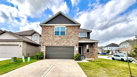 Homes For Sale - 23663 Rainbow Eucalyptus Drive<br/> Spring, TX 77373