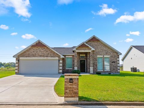 Photo of 1310 Sailfish Drive, Bay City, TX 77414 (MLS # 79142777)