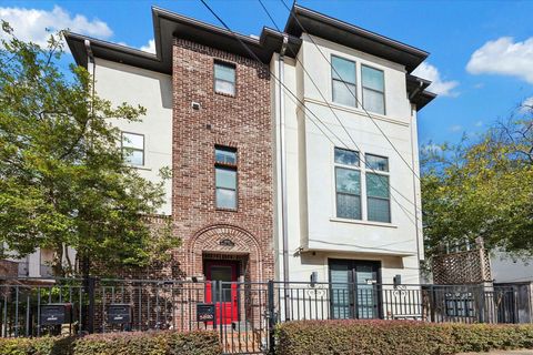 5820 Darling Street Houston TX 77007