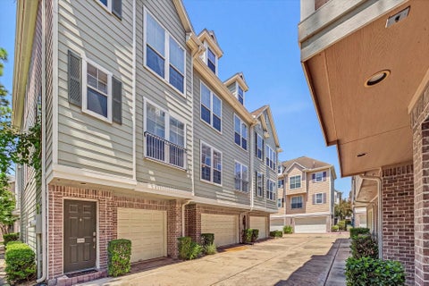 Townhouse For Rent - 3001 Murworth Drive #1505<br/> Harris County, Houston, TX 77025