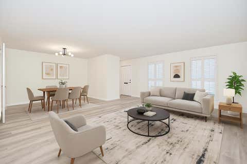 Townhouse For Rent - 10378 Briar Forest Drive #32/5<br/> Houston, TX 77042