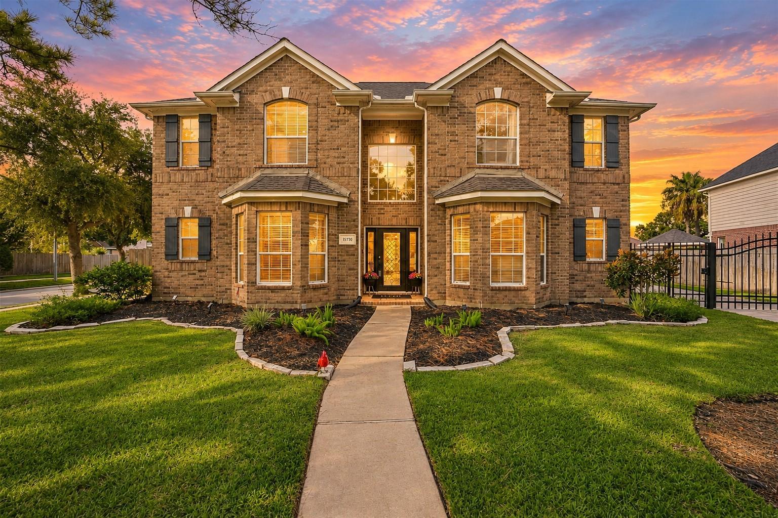 15730 Lake Loop Drive