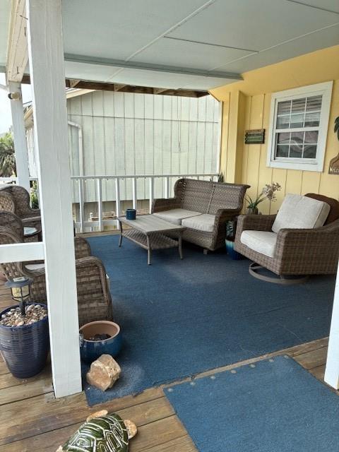 1 N Pelican Street