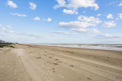 Tiny photo for 3814 Wentletrap, Galveston, TX 77554 (MLS # 21980626)