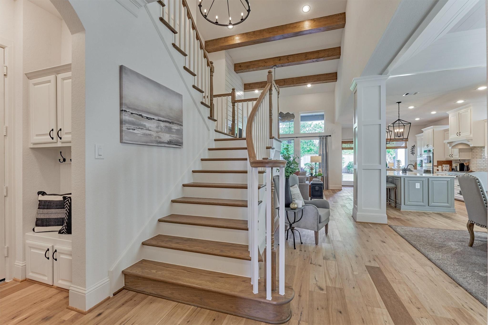 The Woodlands, Texas, 77389, United States, 5 Bedrooms Bedrooms, ,5 BathroomsBathrooms,Residential,Pending,2041474