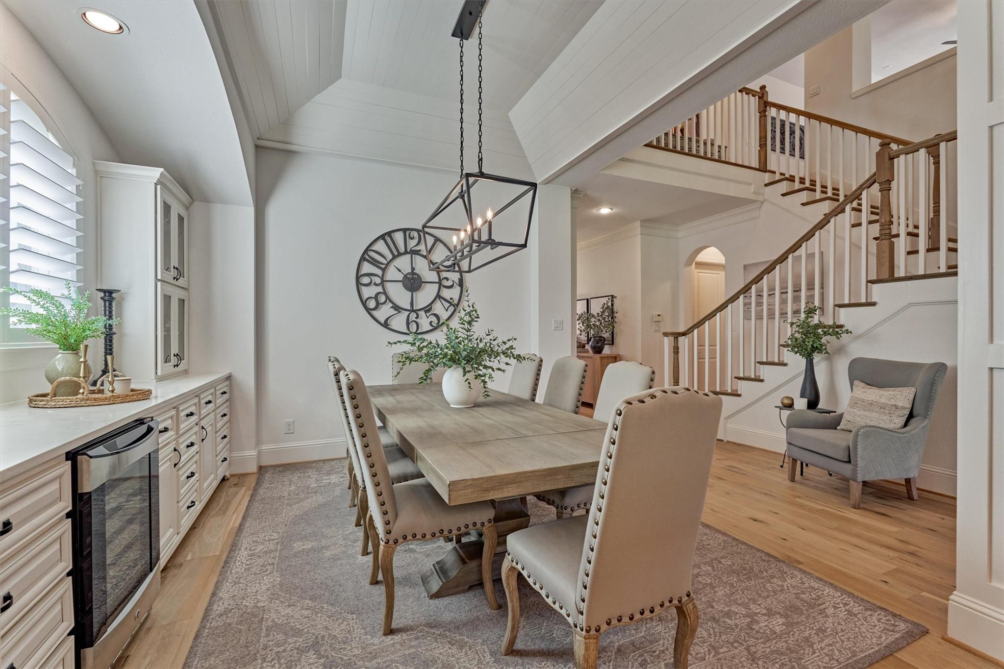 The Woodlands, Texas, 77389, United States, 5 Bedrooms Bedrooms, ,5 BathroomsBathrooms,Residential,Pending,2041474