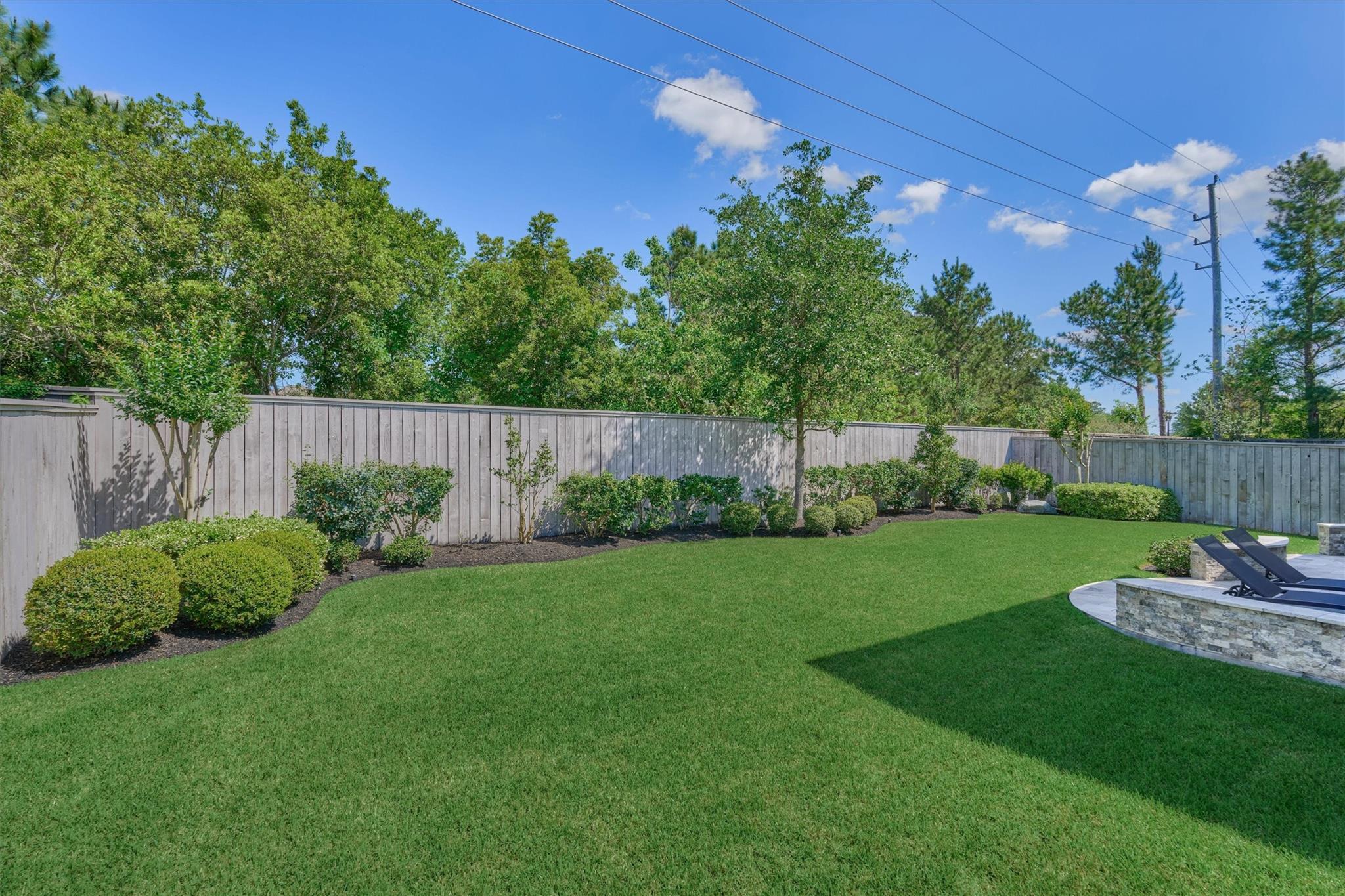 The Woodlands, Texas, 77389, United States, 5 Bedrooms Bedrooms, ,5 BathroomsBathrooms,Residential,Pending,2041474