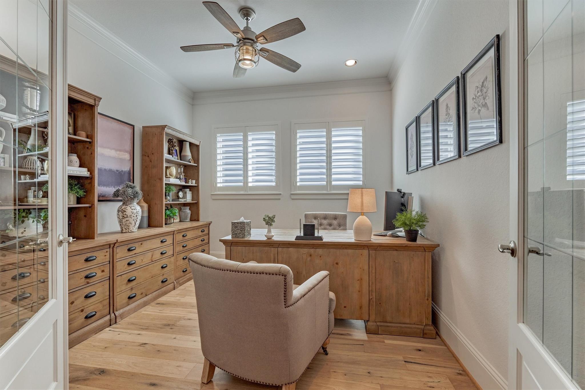 The Woodlands, Texas, 77389, United States, 5 Bedrooms Bedrooms, ,5 BathroomsBathrooms,Residential,Pending,2041474