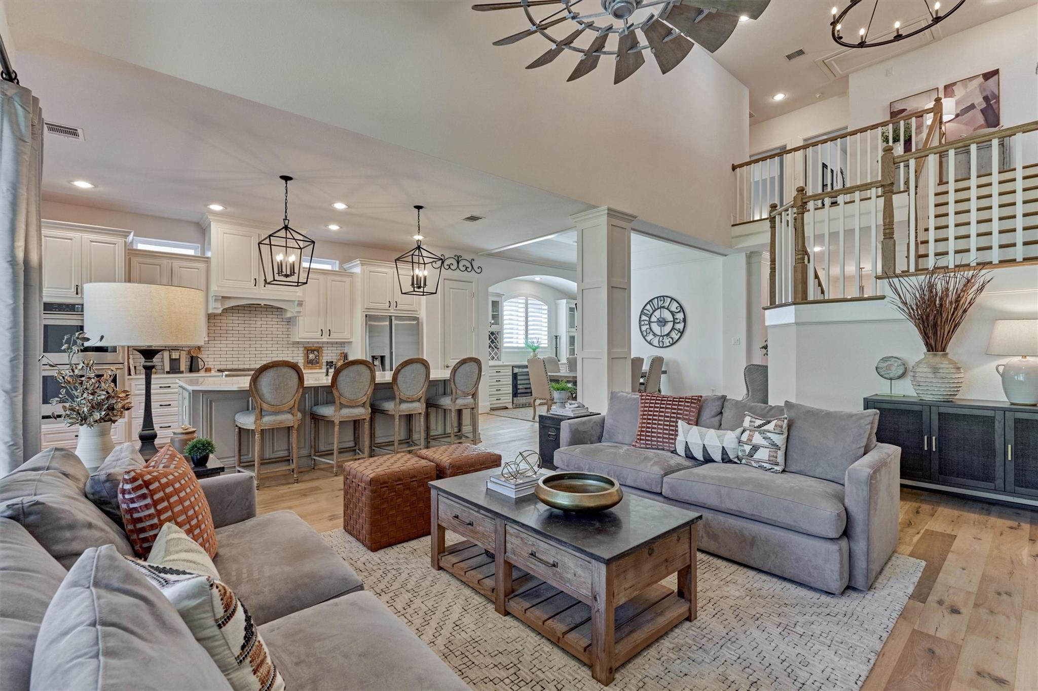 The Woodlands, Texas, 77389, United States, 5 Bedrooms Bedrooms, ,5 BathroomsBathrooms,Residential,Pending,2041474