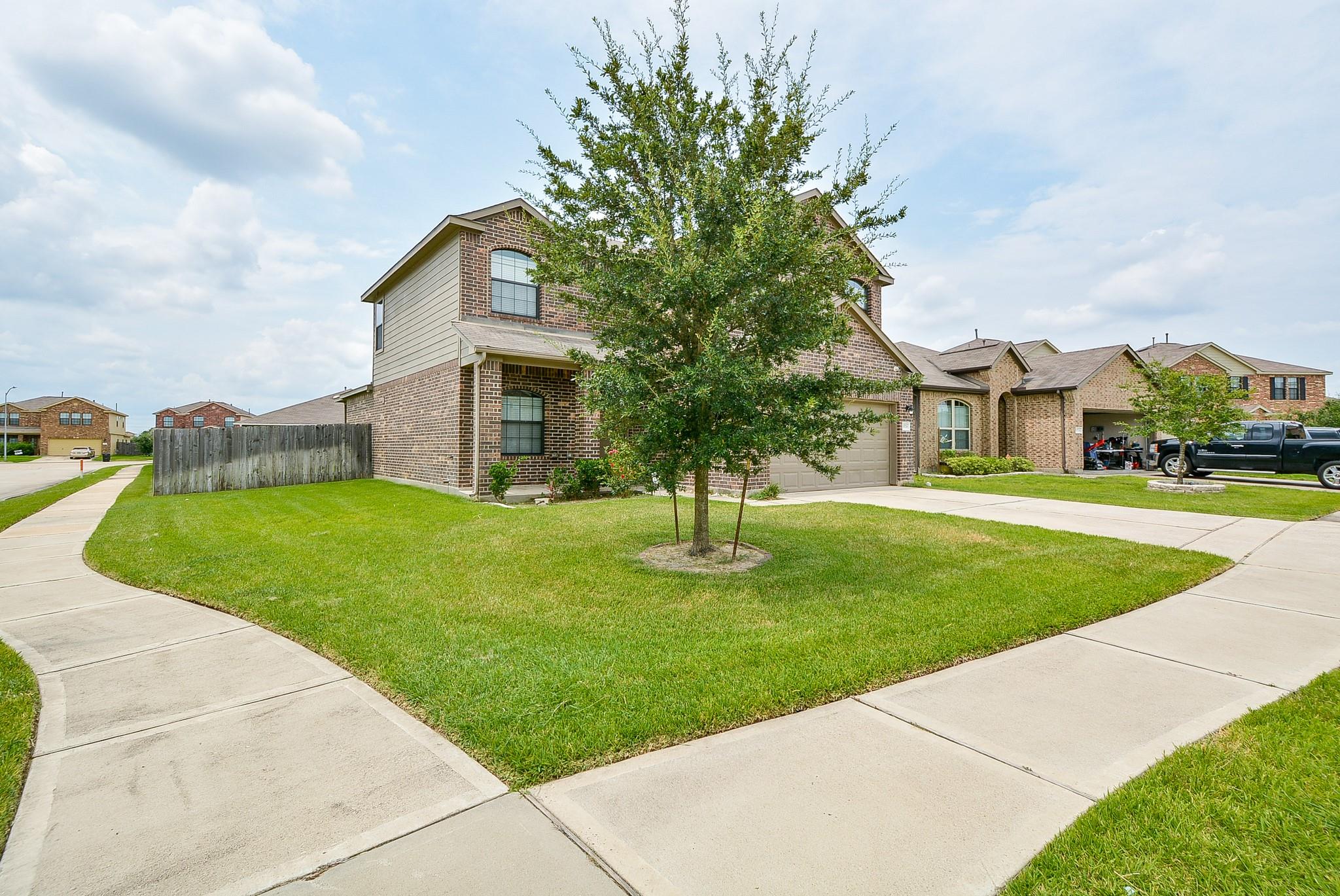 19718 Seabury Path Court