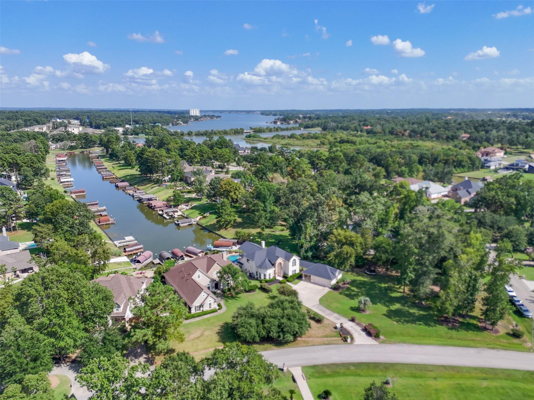 18911 Mystic Point