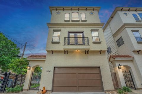 Tiny photo for 1426 W 21st Street #A, Houston, TX 77008 (MLS # 81097107)