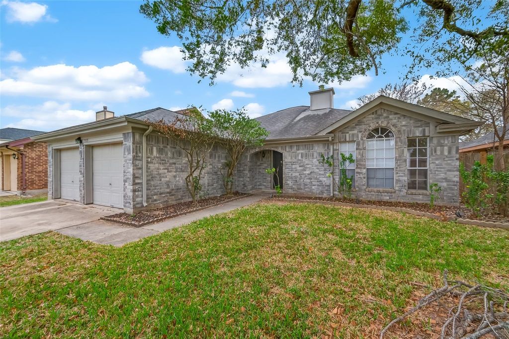 Photo of 17423 Saxon Drive, Houston, TX 77095 (MLS # 43135630)