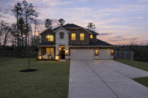 Homes For Sale - 237 Jim Hall Lane<br/> Walker County, New Waverly, TX 77358