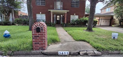 Photo of 3411 Ashfield Drive, Houston, TX 77082 (MLS # 42286222)