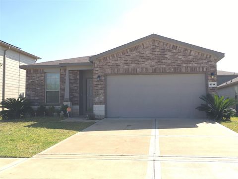Photo of 6734 Brimridge Lane, Houston, TX 77048 (MLS # 59113482)