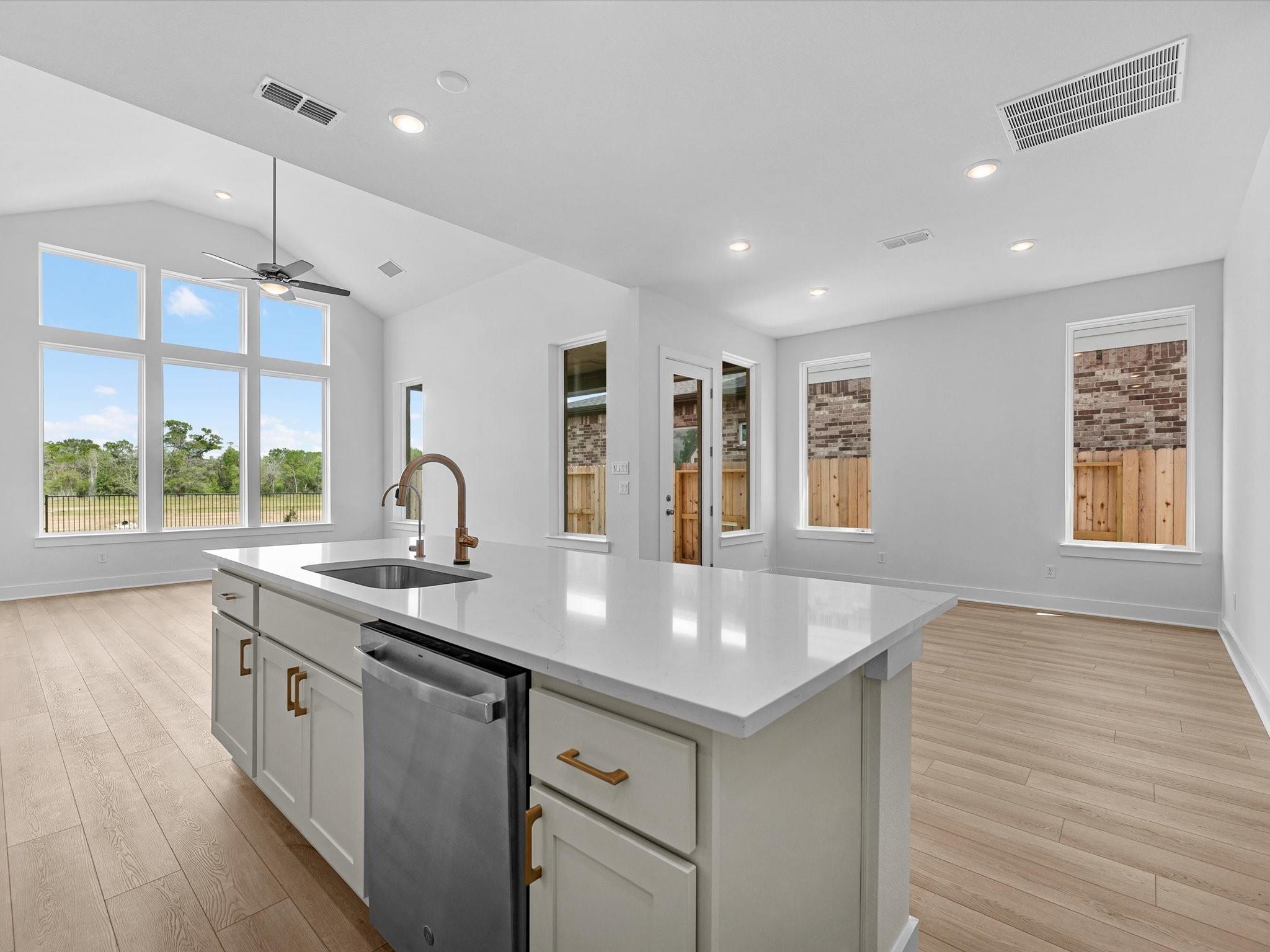 2515 Dovetail Elm Drive