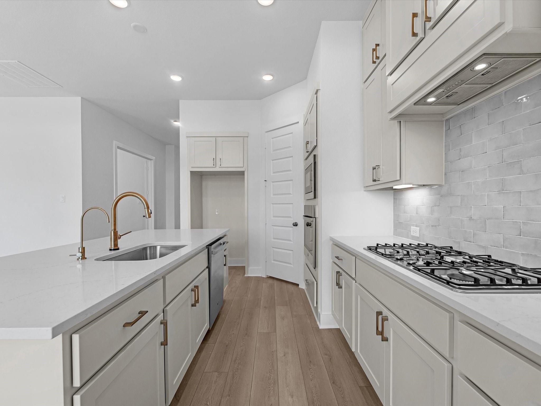 2515 Dovetail Elm Drive