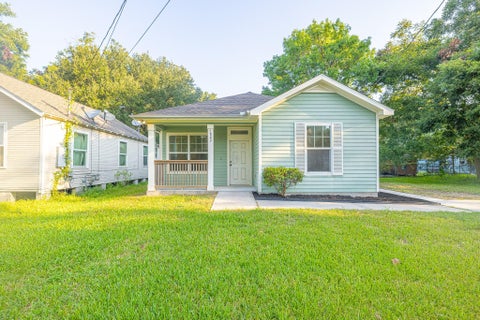 Photo of 5802 Eunice Street, Texas City, TX 77591 (MLS # 74695210)