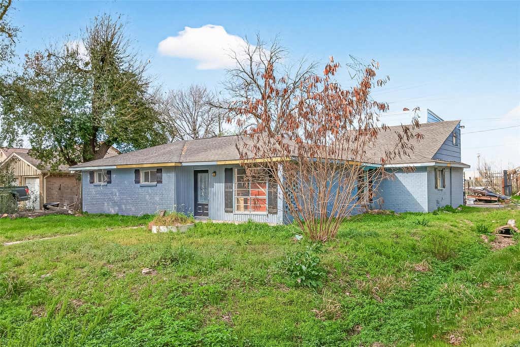 Photo of 6455 Overlook Drive, Houston, TX 77041 (MLS # 47202292)