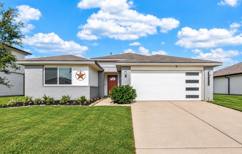 Photo of 1710 Mountain Echo Drive, Richmond, TX 77469 (MLS # 49950709)