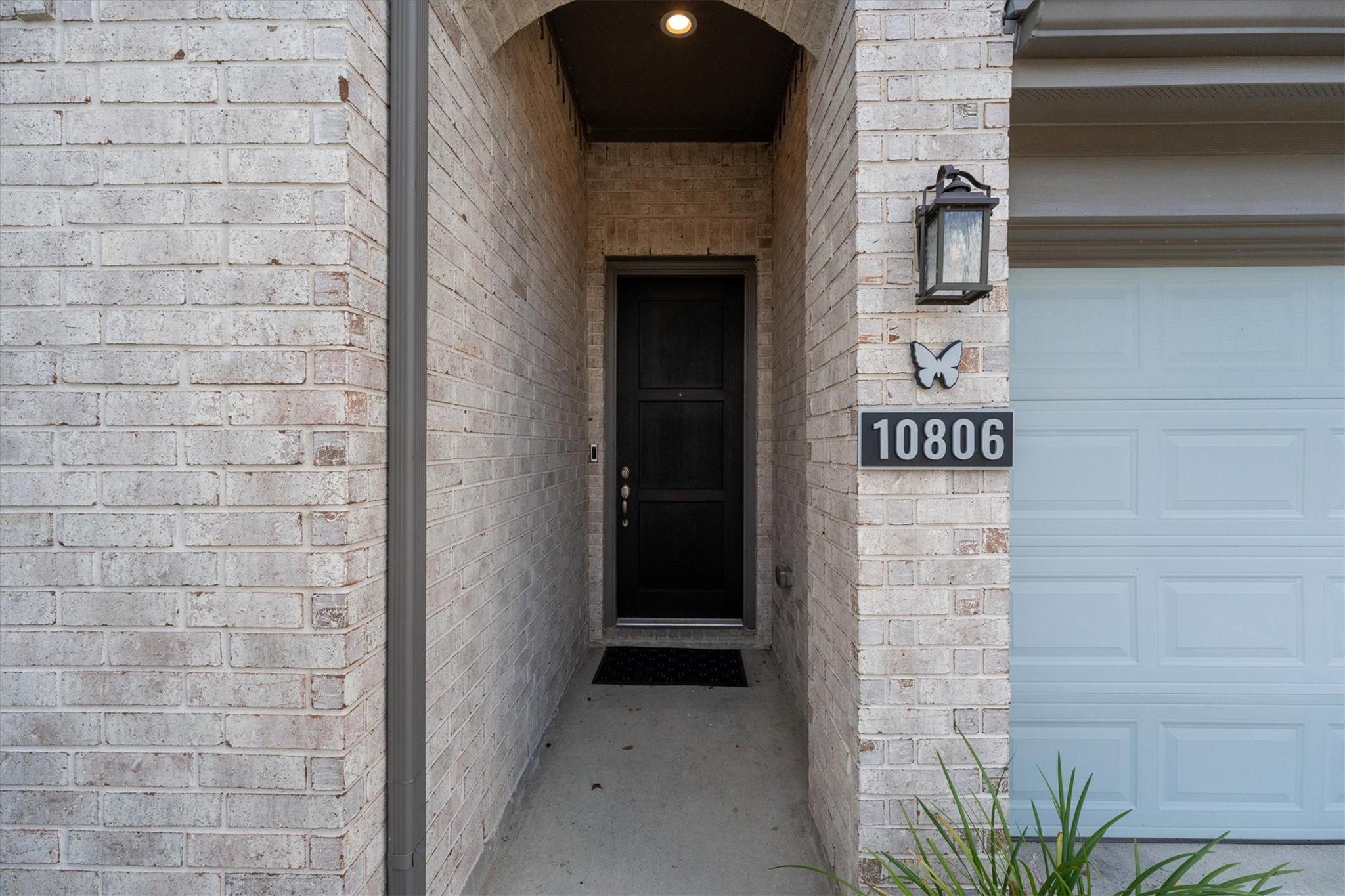 10806 Chrysalis Court