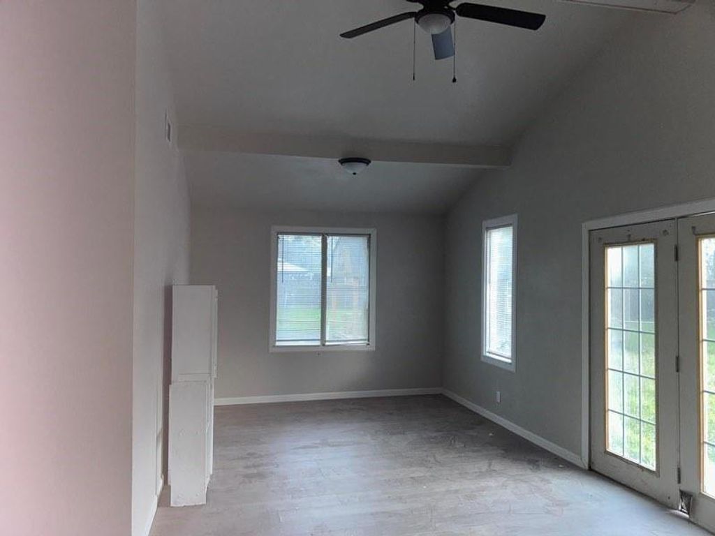 Photo of 3155 Roberts Street, Beaumont, TX 77701 (MLS # 35566939)