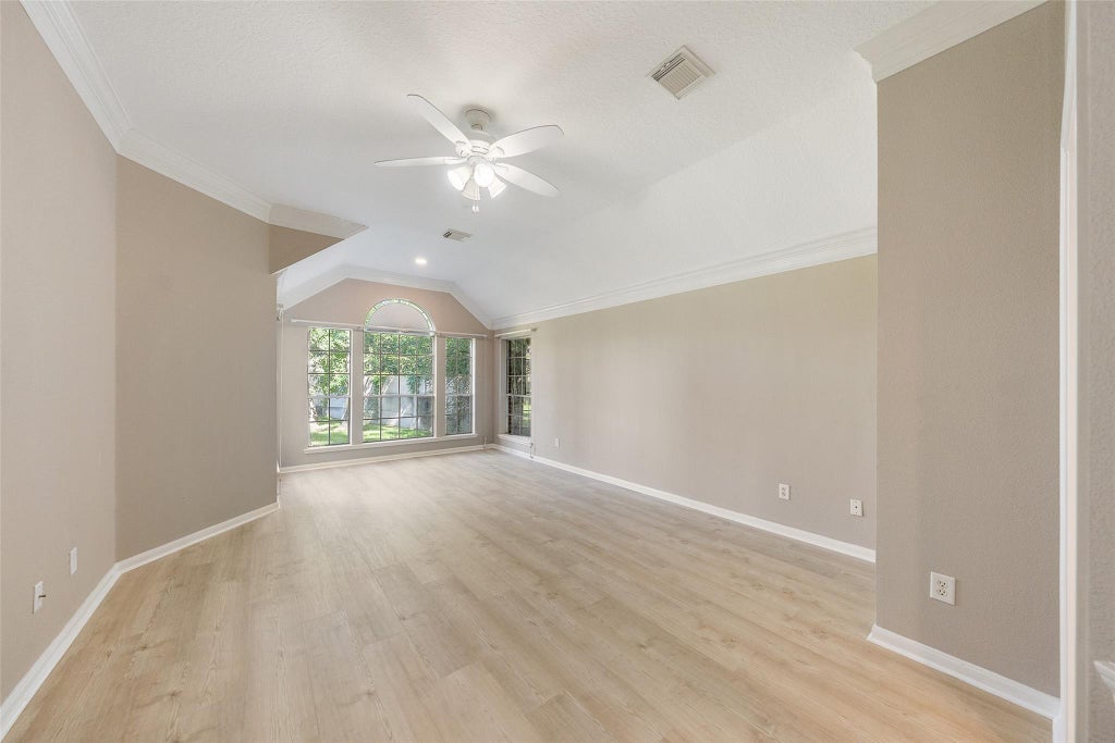 Photo of 4023 N Dawn Cypress Court, Houston, TX 77059 (MLS # 22944605)