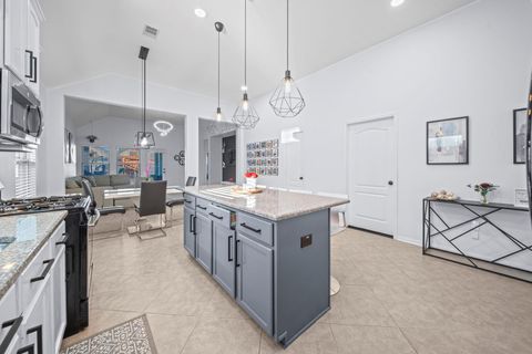 Photo of 2611 Winding Creek Way, Conroe, TX 77385 (MLS # 54801715)