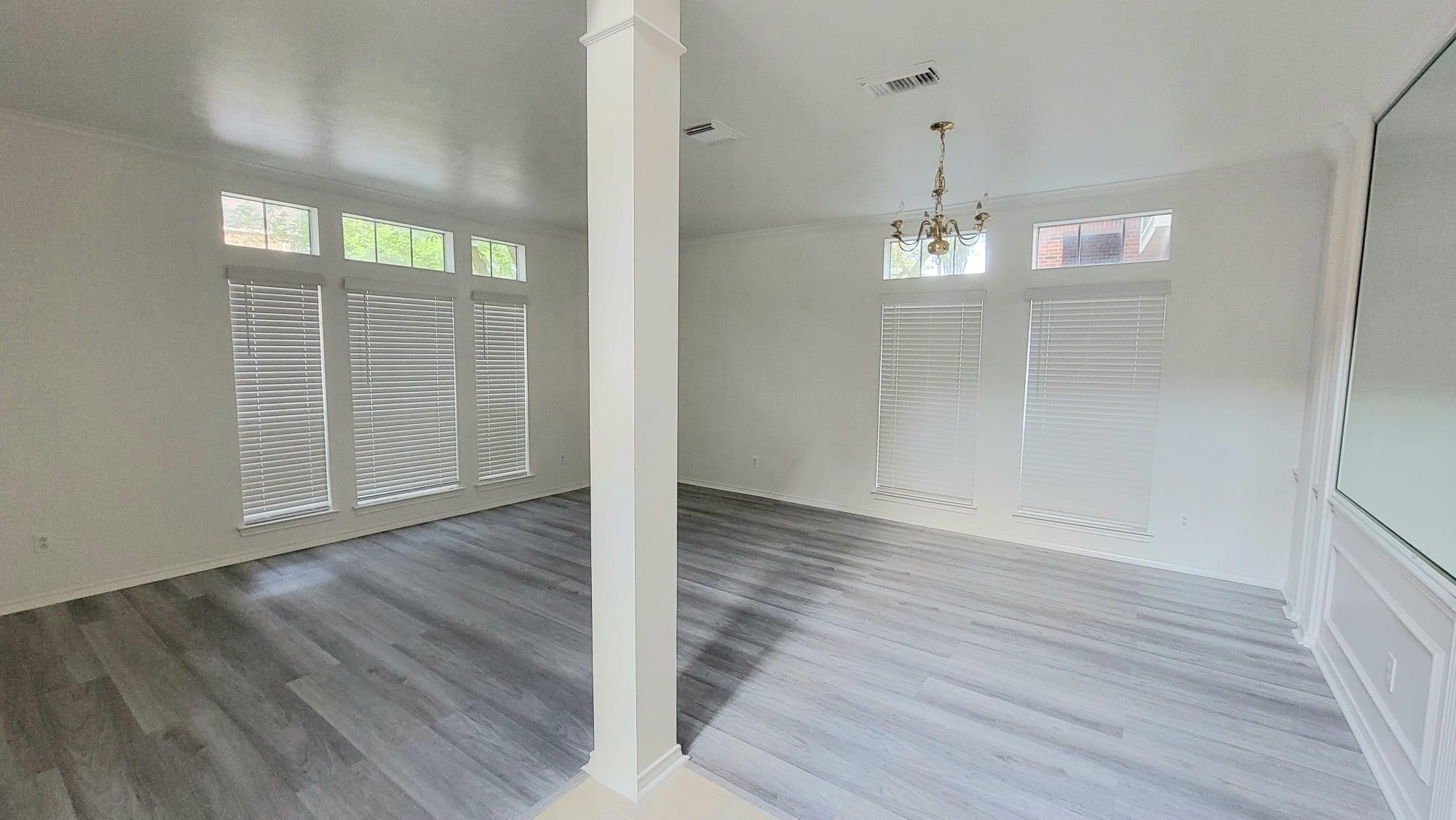 2514 Creek Bluff Lane