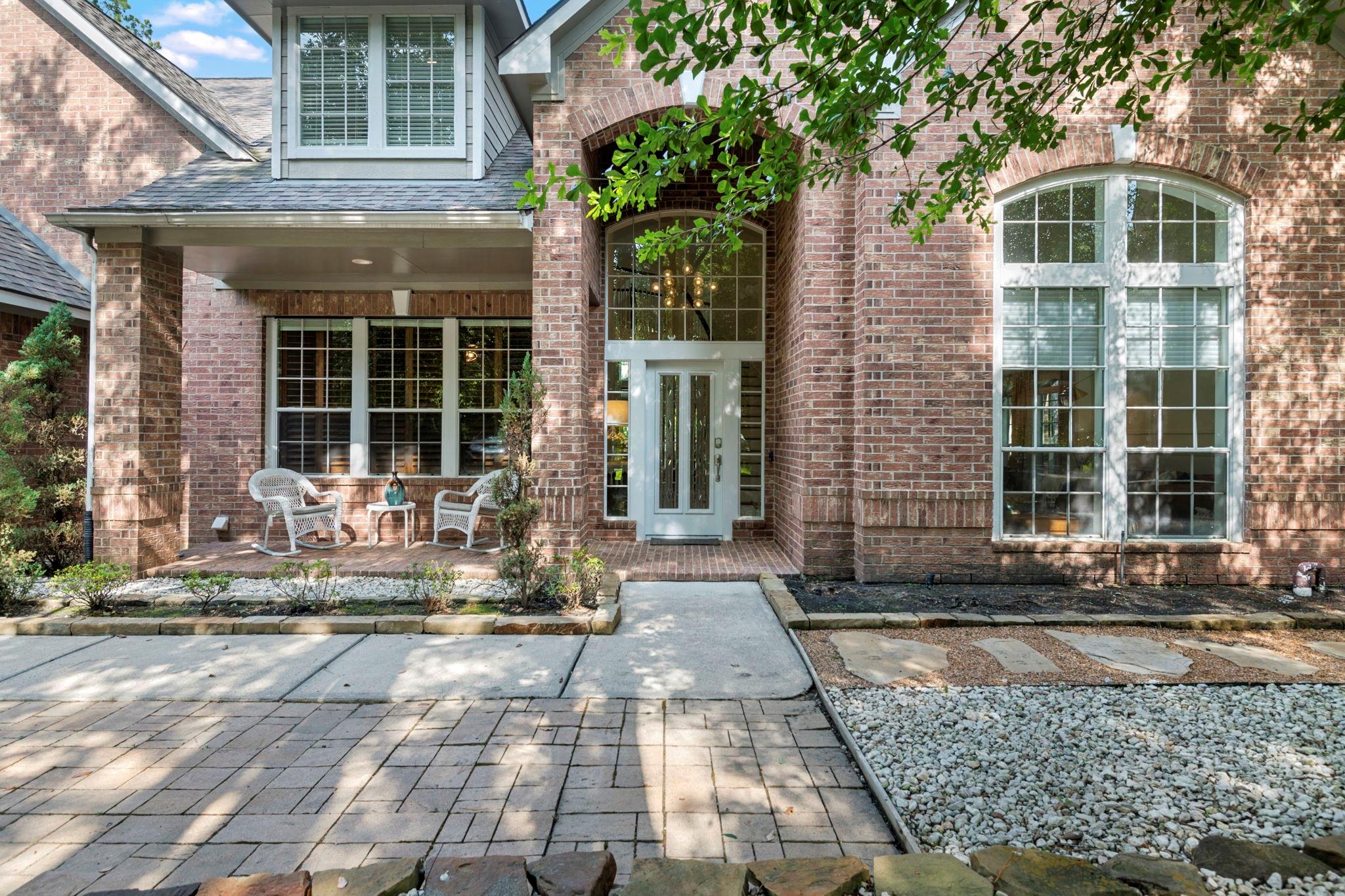 10 Newland Court