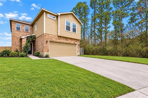 Photo of 7202 Foxmoor Lake Court, Humble, TX 77338 (MLS # 35203630)