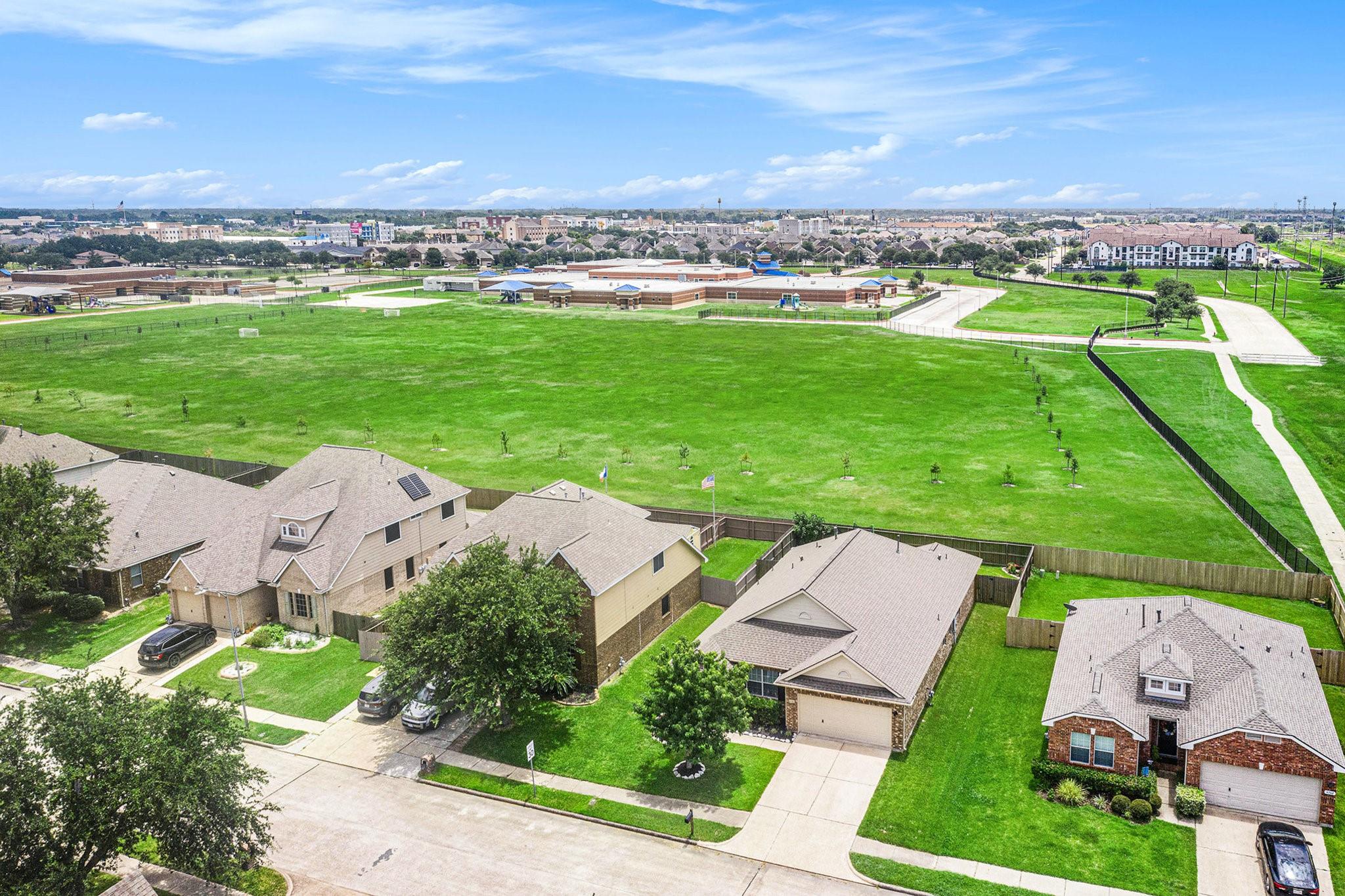 Baytown, Texas 77521, United States, 3 Bedrooms Bedrooms, ,2 BathroomsBathrooms,Residential,Active,166686