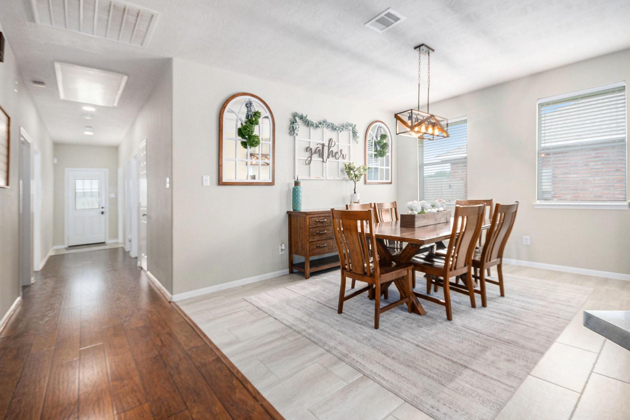 Baytown, Texas 77521, United States, 3 Bedrooms Bedrooms, ,2 BathroomsBathrooms,Residential,Active,166686