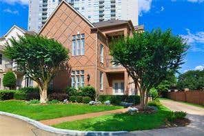 Condo For Rent - 302 S Gate Stone<br/> Houston, TX 77007