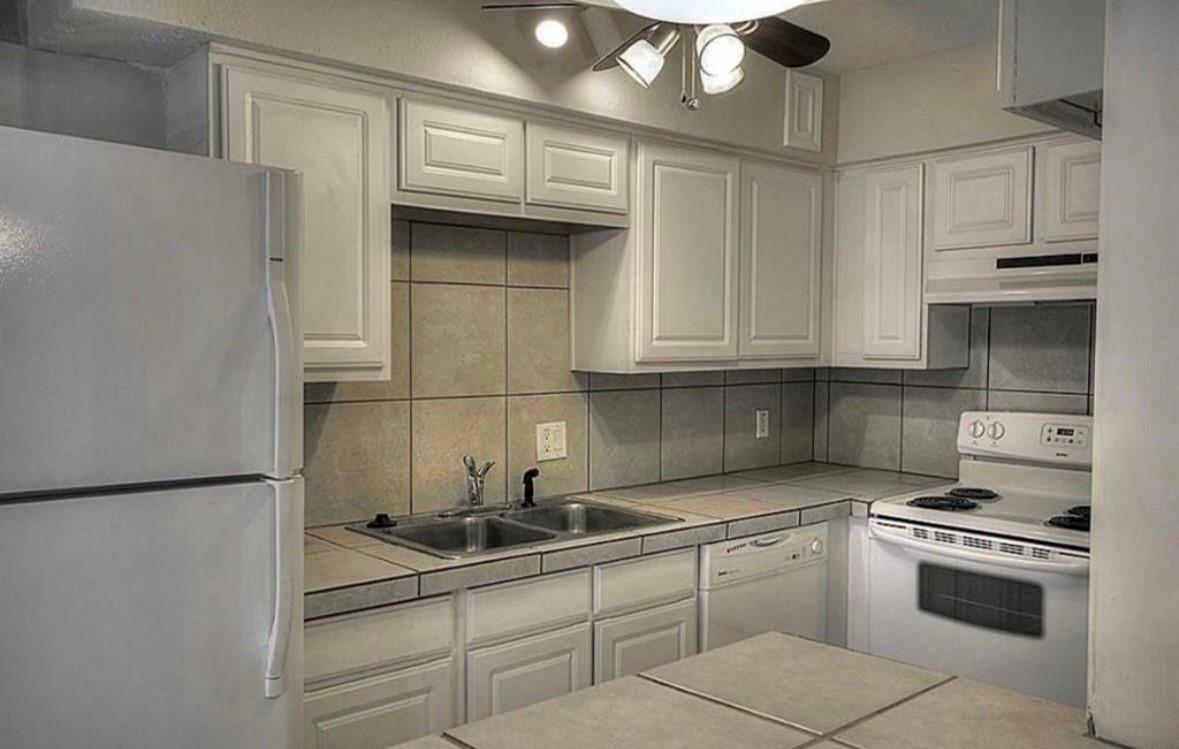 2574 Marilee Lane 18