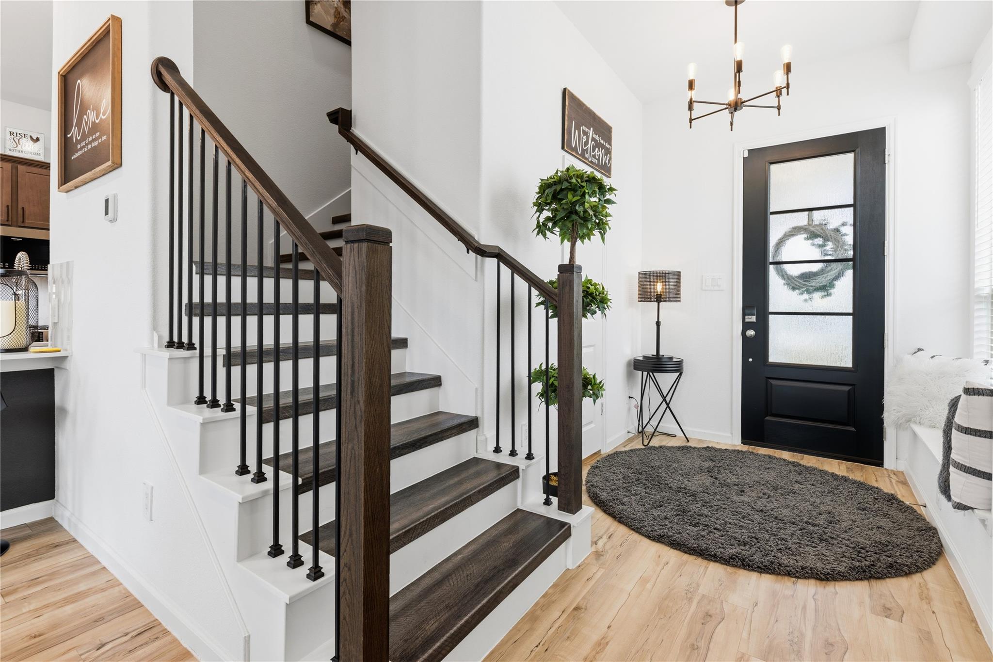 641 Royal Arch Drive