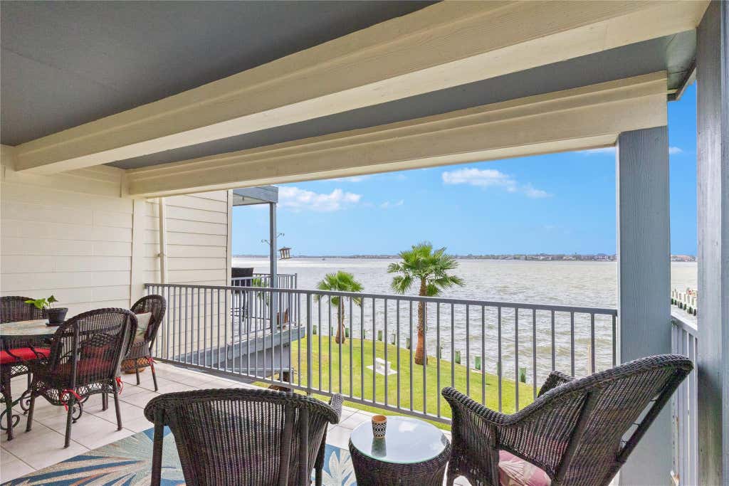 Photo of 4001 Nasa 1 Parkway #112, El Lago, TX 77586 (MLS # 16180775)