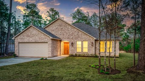 Photo of 12110 S Tara Plantation Drive, Tomball, TX 77375 (MLS # 75908744) Photo of 12110 S Tara Plantation Drive, Tomball, TX 77375 (MLS # 75908744)