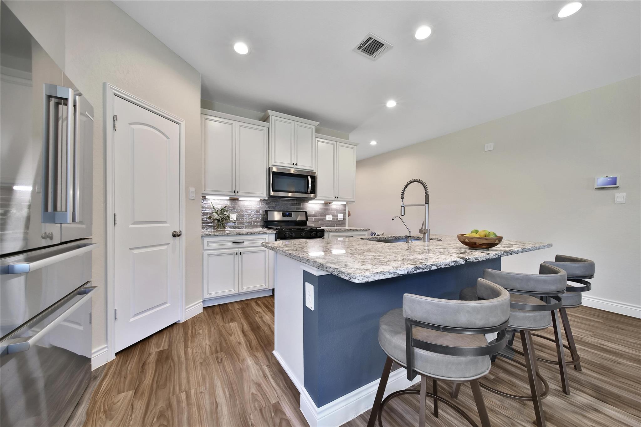 1169 Purple Orchid Street