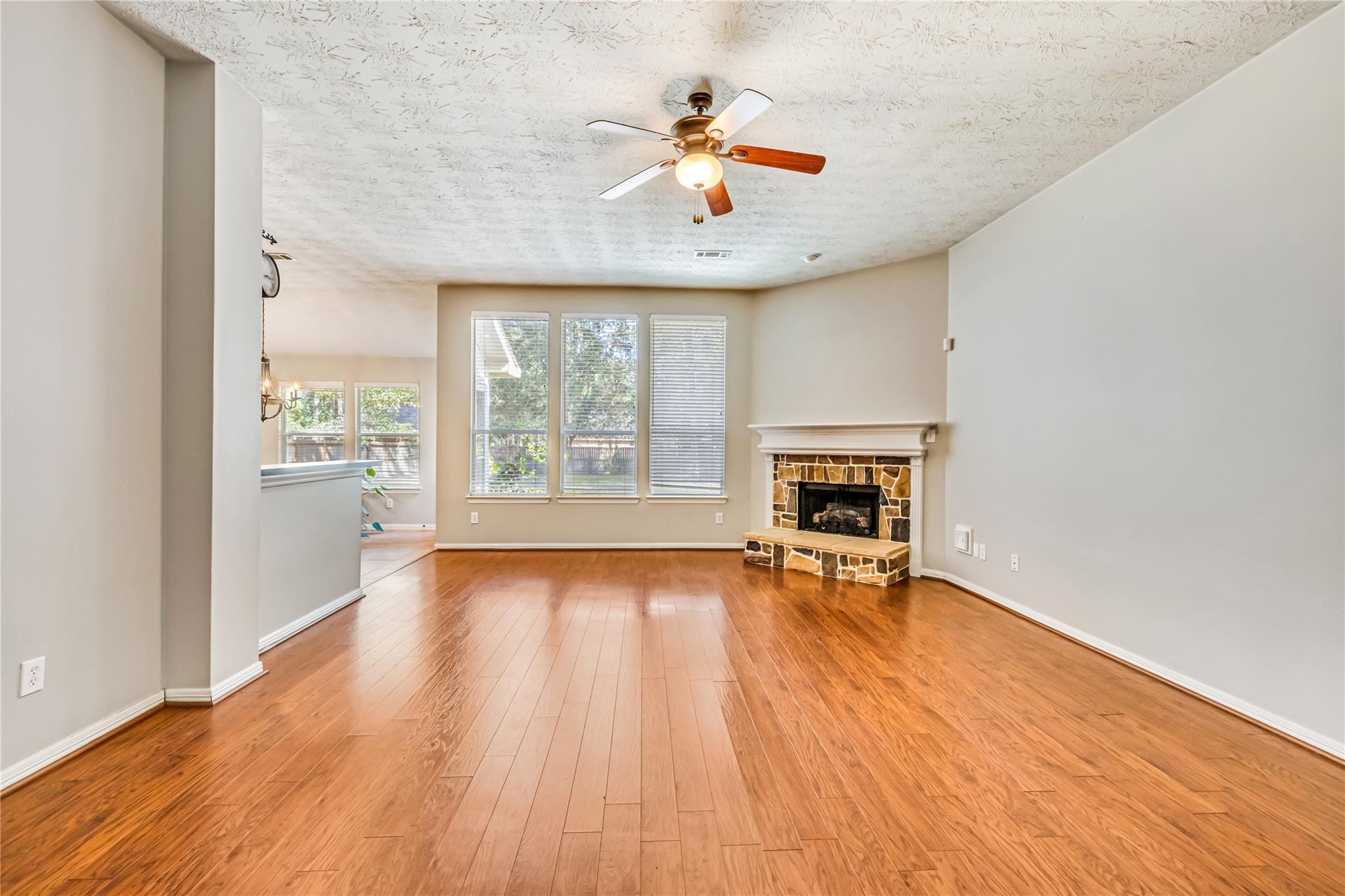 914 Mesquite Drive