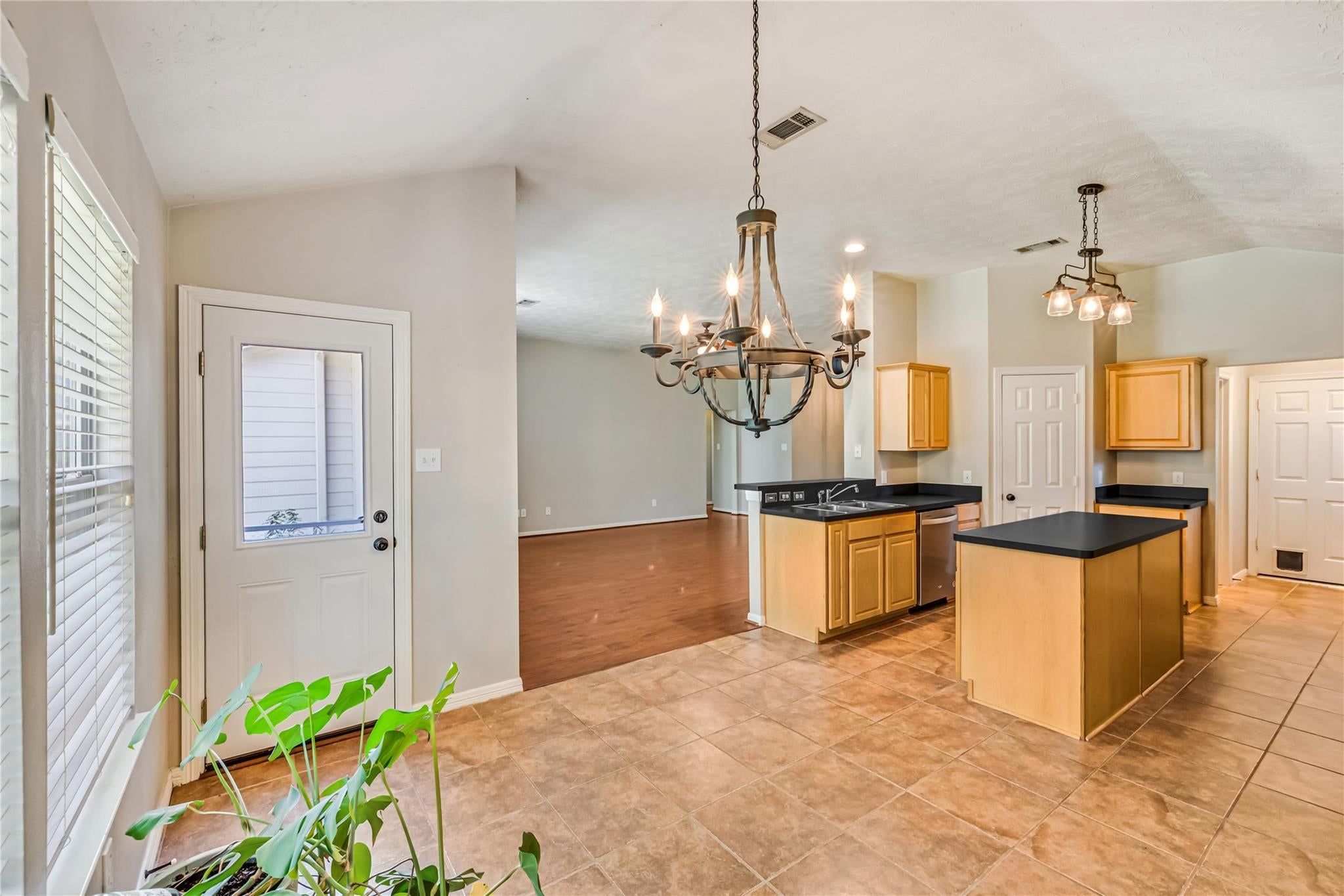 914 Mesquite Drive