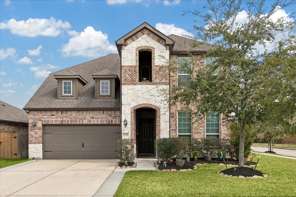 Photo of 15430 Paxton Woods Drive, Humble, TX 77346 (MLS # 65379927)